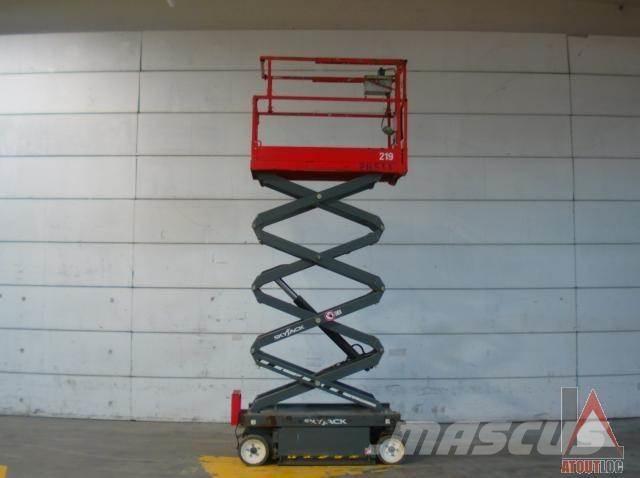 SkyJack SJ3219 Elevadores braços articulados