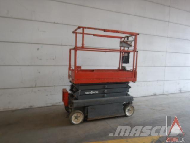 SkyJack SJ3219 Elevadores braços articulados