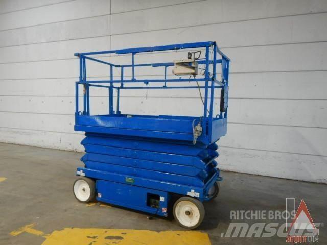 SkyJack SJ4632 Elevadores braços articulados