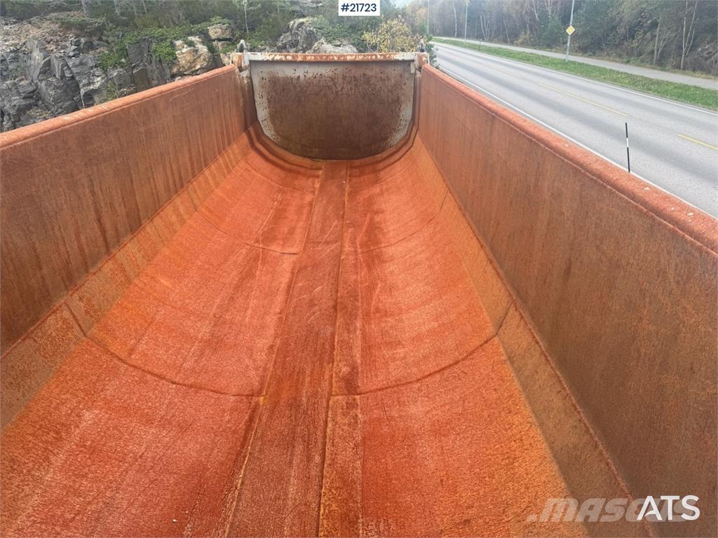 Carnehl Tippsemi. Semi Reboques Basculantes