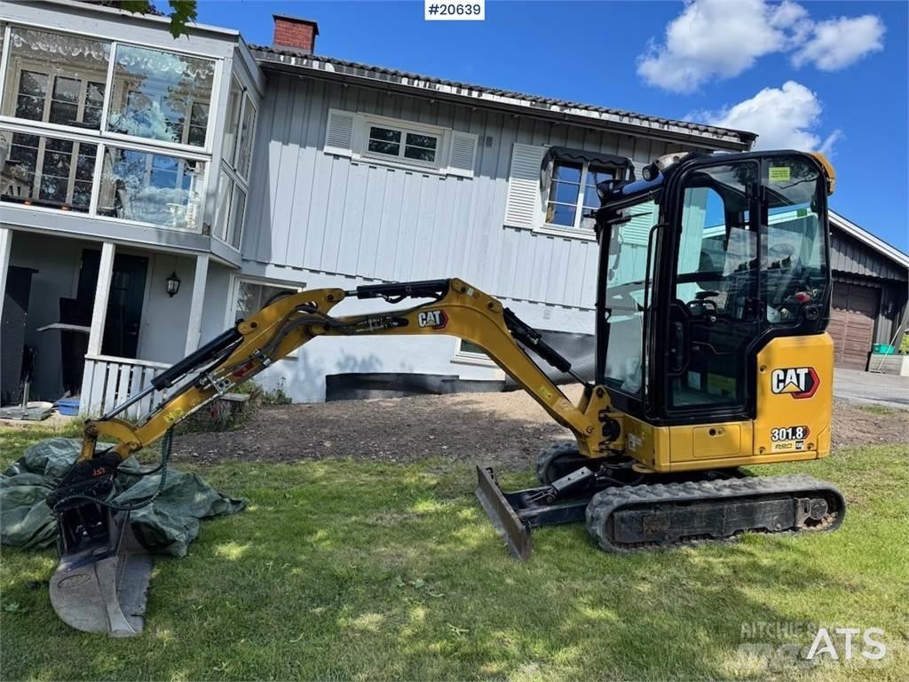 CAT 301.8 Escavadoras de rastos