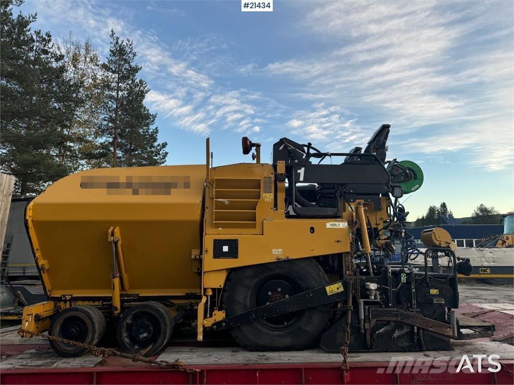 CAT AP 300 Pavimentadoras de asfalto