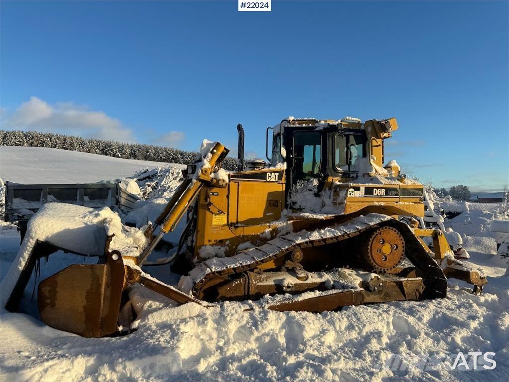 CAT D6R Dozers - Tratores rastos