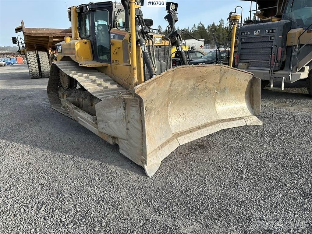 CAT D6T Dozers - Tratores rastos