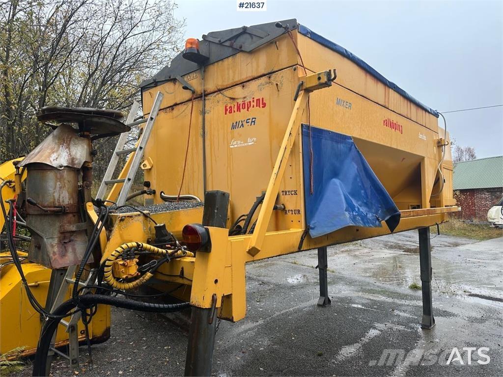 Falköping mixer C-7 Transportes - Outros
