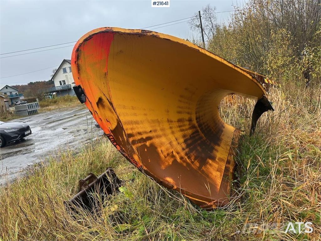  Gmill HDA 265 plow. Transportes - Outros
