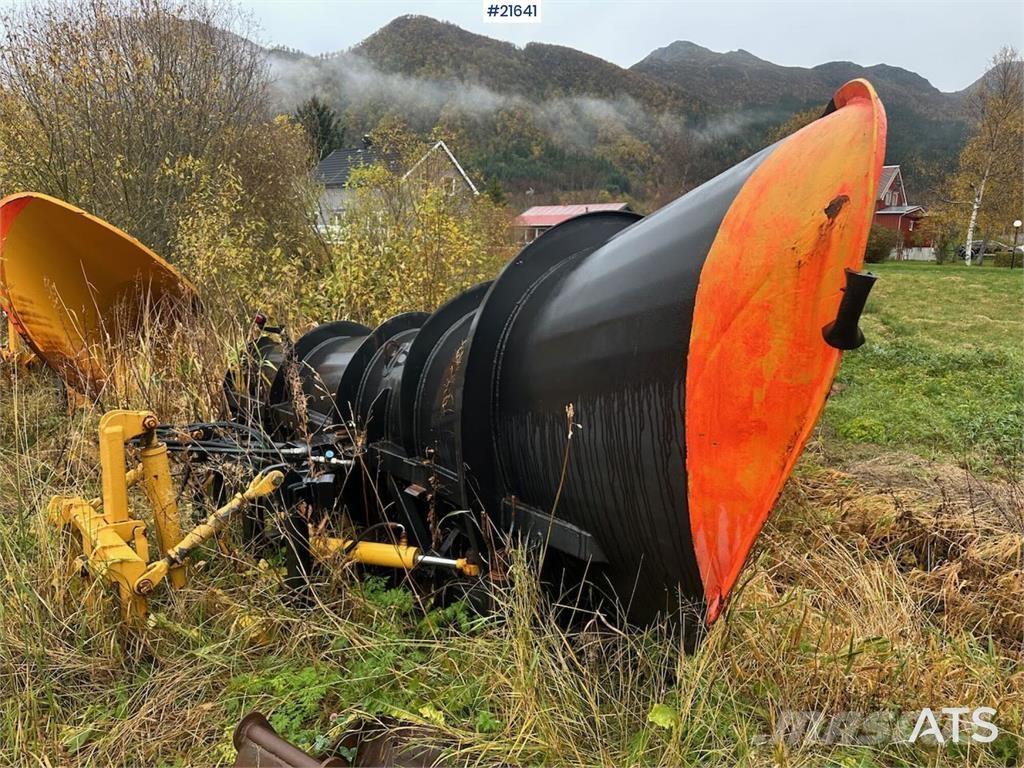  Gmill HDA 265 plow. Transportes - Outros
