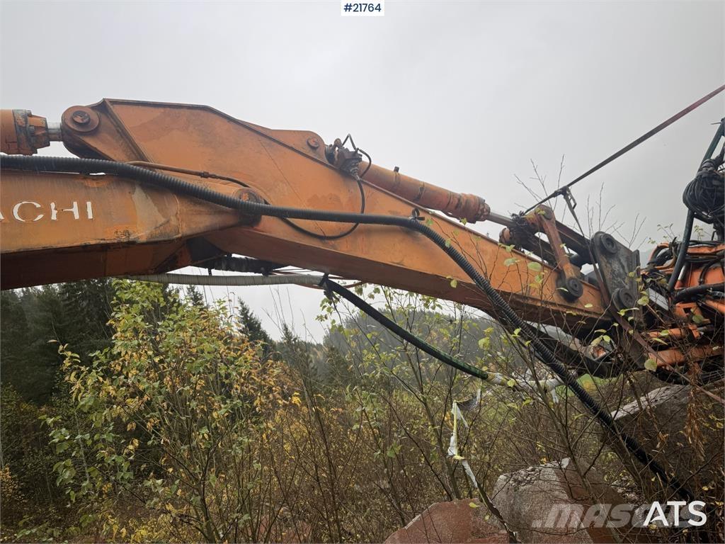 Hitachi FH 220 LC Escavadoras de rastos