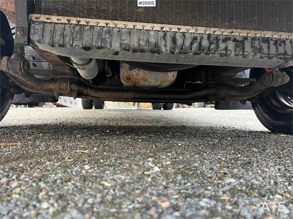 Iveco 75 Camiões de caixa fechada