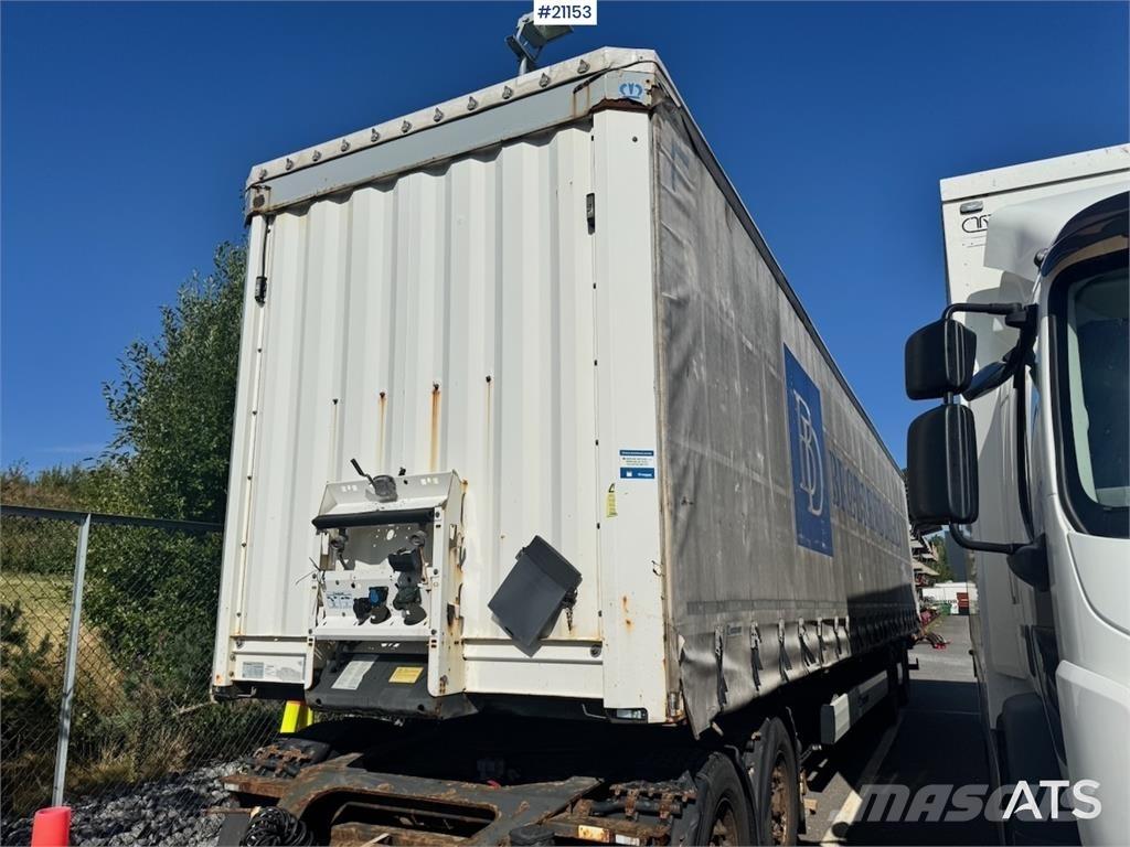 Krone Citysemi. Semi-Reboques Caixa Fechada