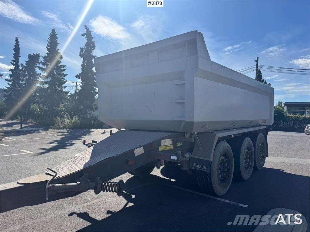 Maur Trailer. Reboques basculantes