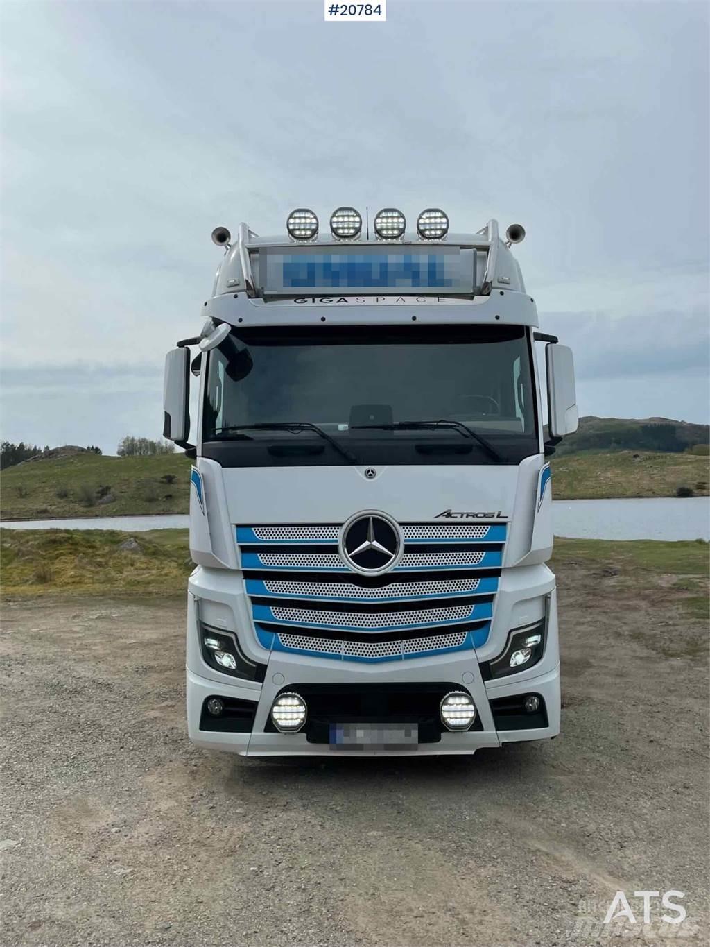 Mercedes-Benz Actros Camiões de caixa fechada