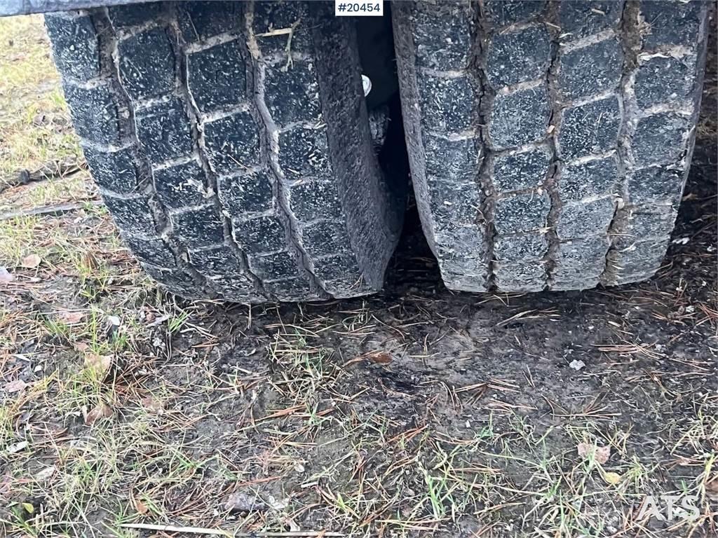  Mjølby Tømmerhenger Outros Reboques