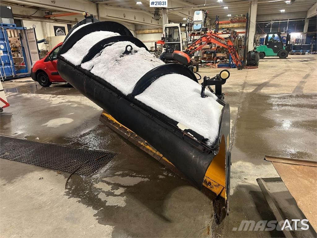 Tellefsdal D-plow Arados