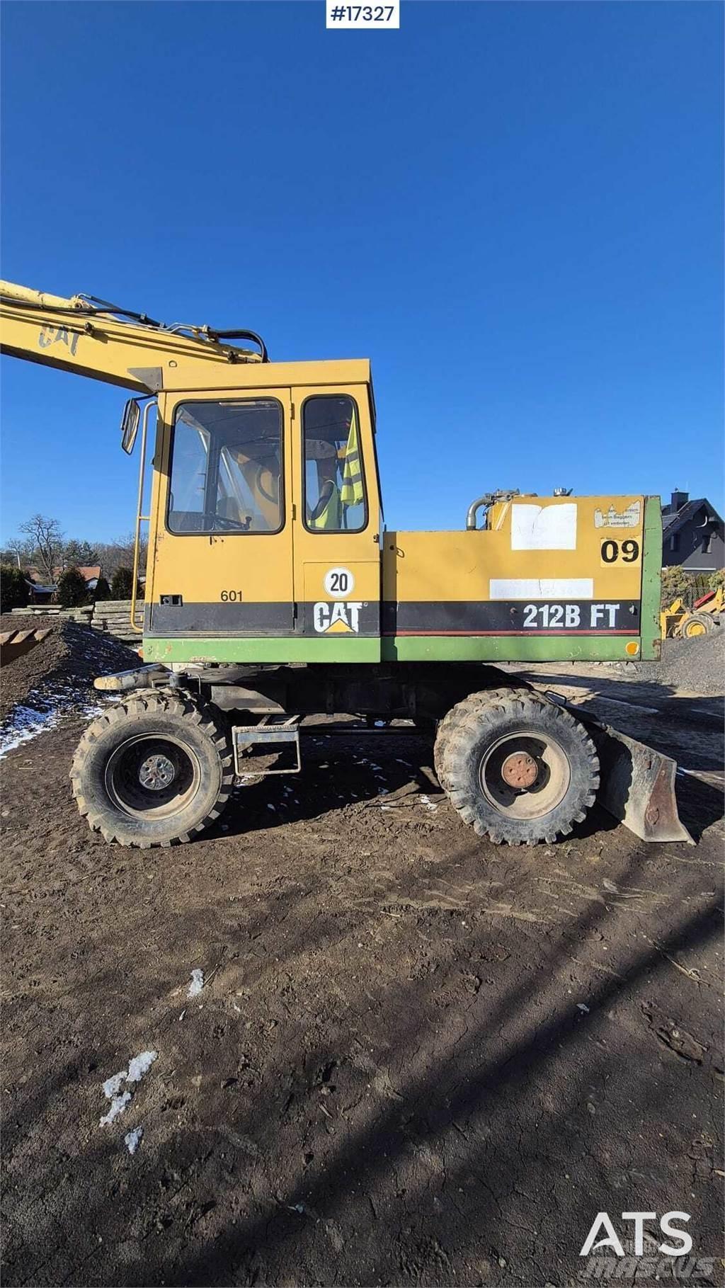 CAT 212BFT Escavadoras de rodas
