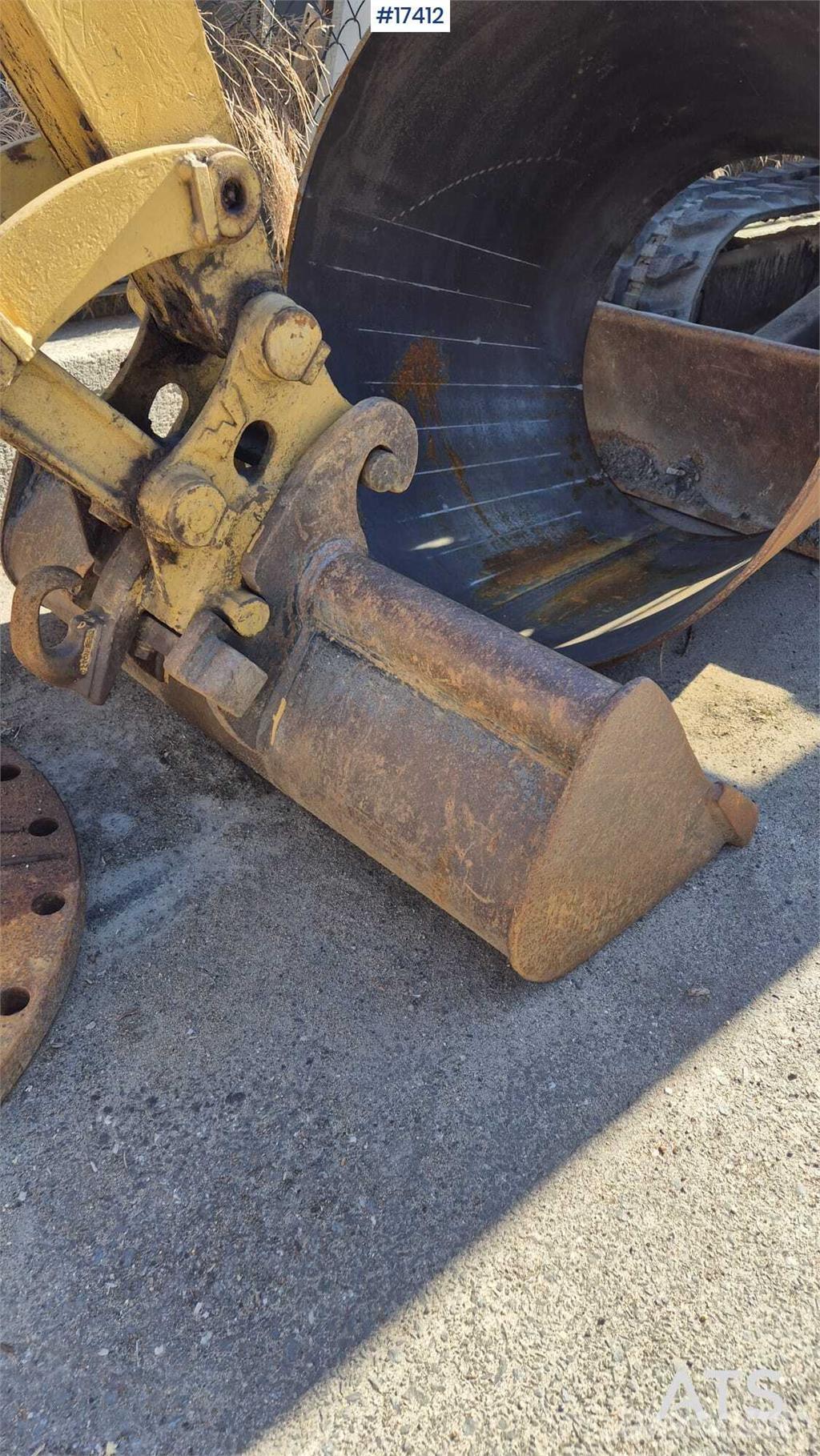 CAT 302.5 Mini Escavadoras <7t