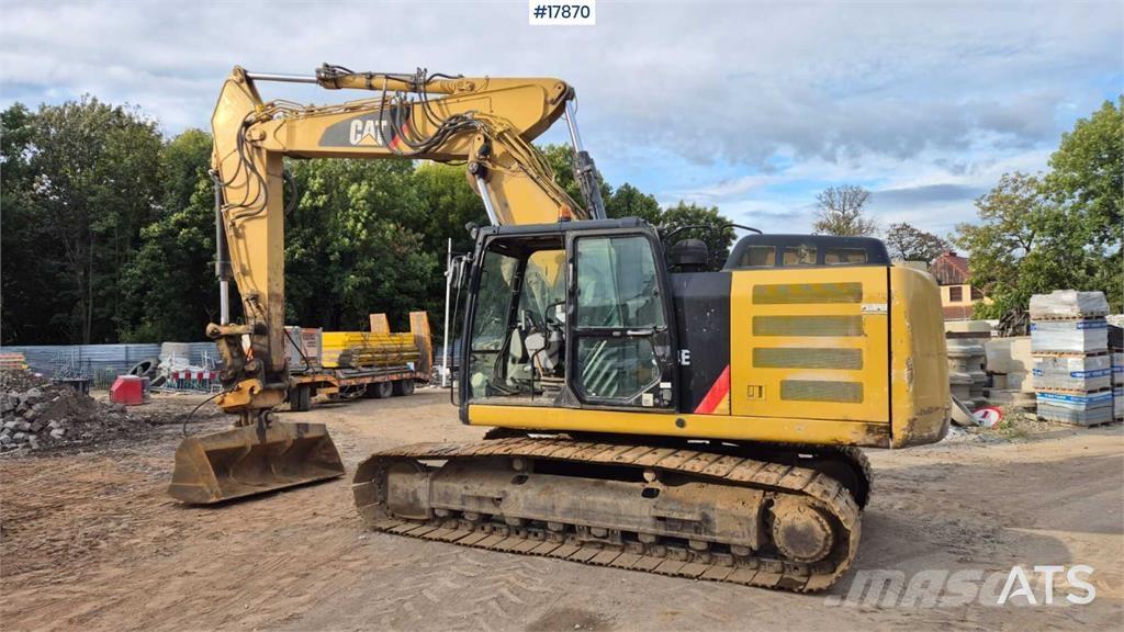 CAT 324E Escavadoras de rastos