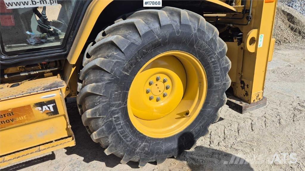 CAT 424D Retroescavadoras
