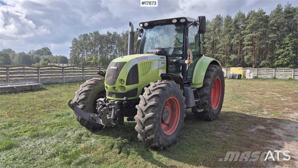 CLAAS ARION 640 Tratores Agrícolas usados
