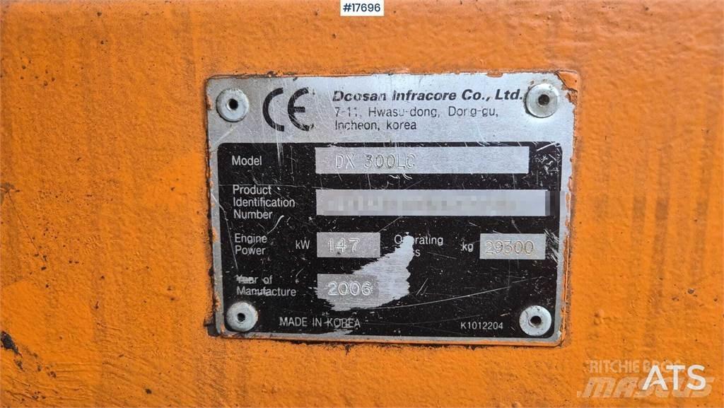 Doosan DX 300 LC Escavadoras de rastos