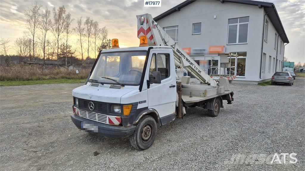 Mercedes-Benz 380D Camiões grua