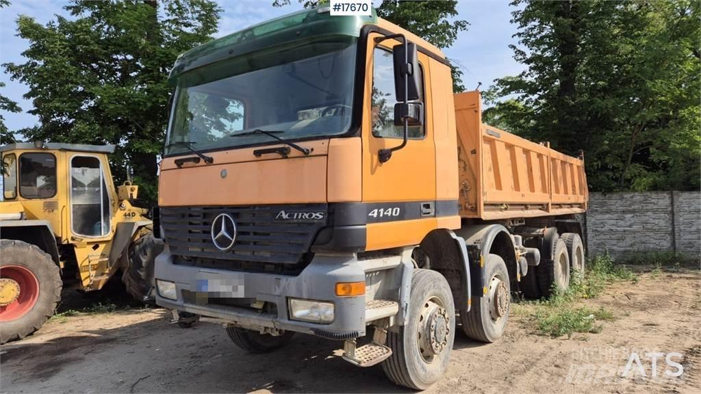 Mercedes-Benz 4140 Camiões basculantes