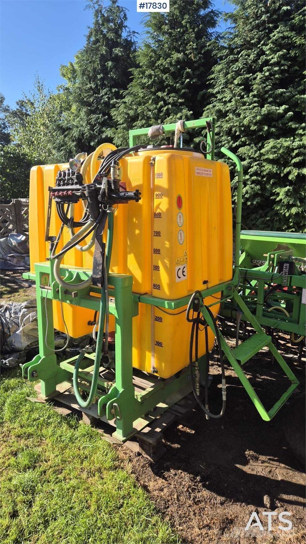 SKOTAREK P 326/ Pulverizadores rebocados