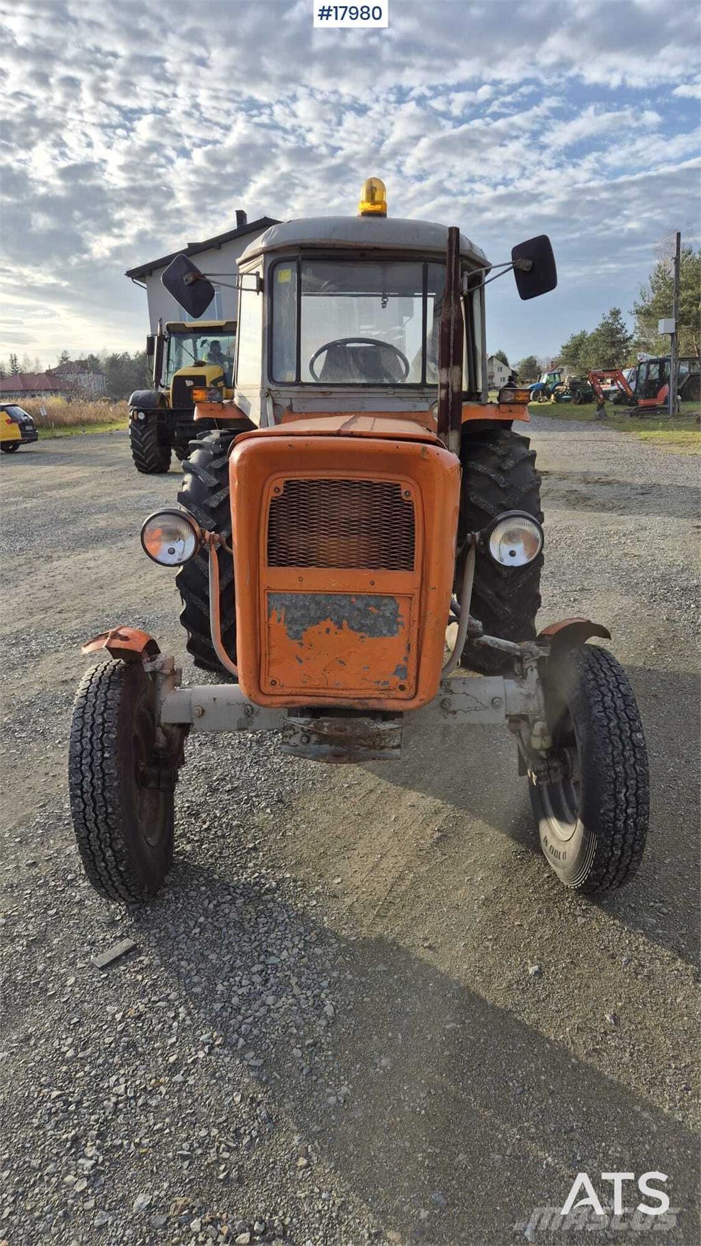 Ursus C 360 Tratores Agrícolas usados