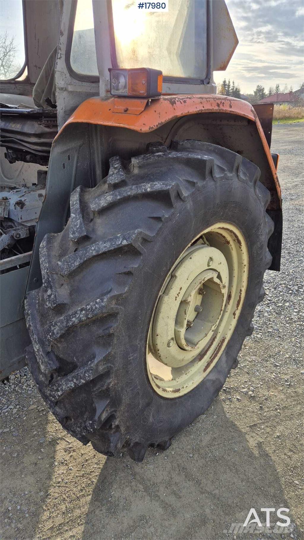 Ursus C 360 Tratores Agrícolas usados