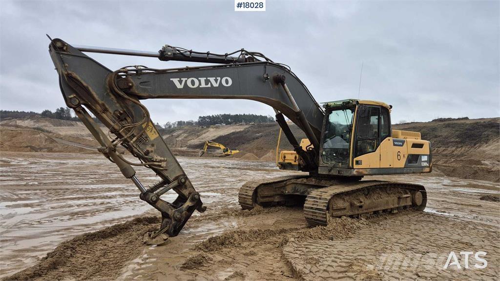 Volvo EC 300DNL Escavadoras de rastos