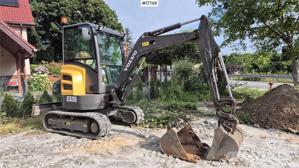 Volvo ECR25D Mini Escavadoras <7t