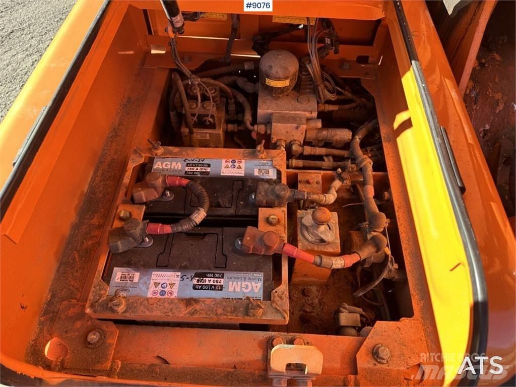 Doosan DX140W Escavadoras de rodas