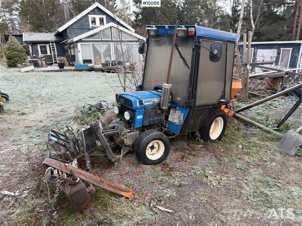 Iseki TX 2160 F-HST Tratores Agrícolas usados