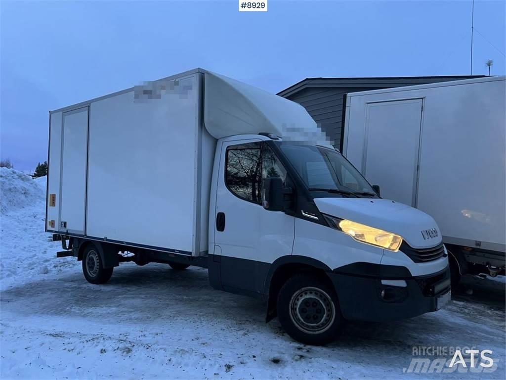 Iveco Daily Camiões de caixa fechada