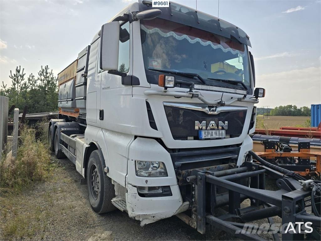 MAN TGX 25.500 Camiões Ampliroll
