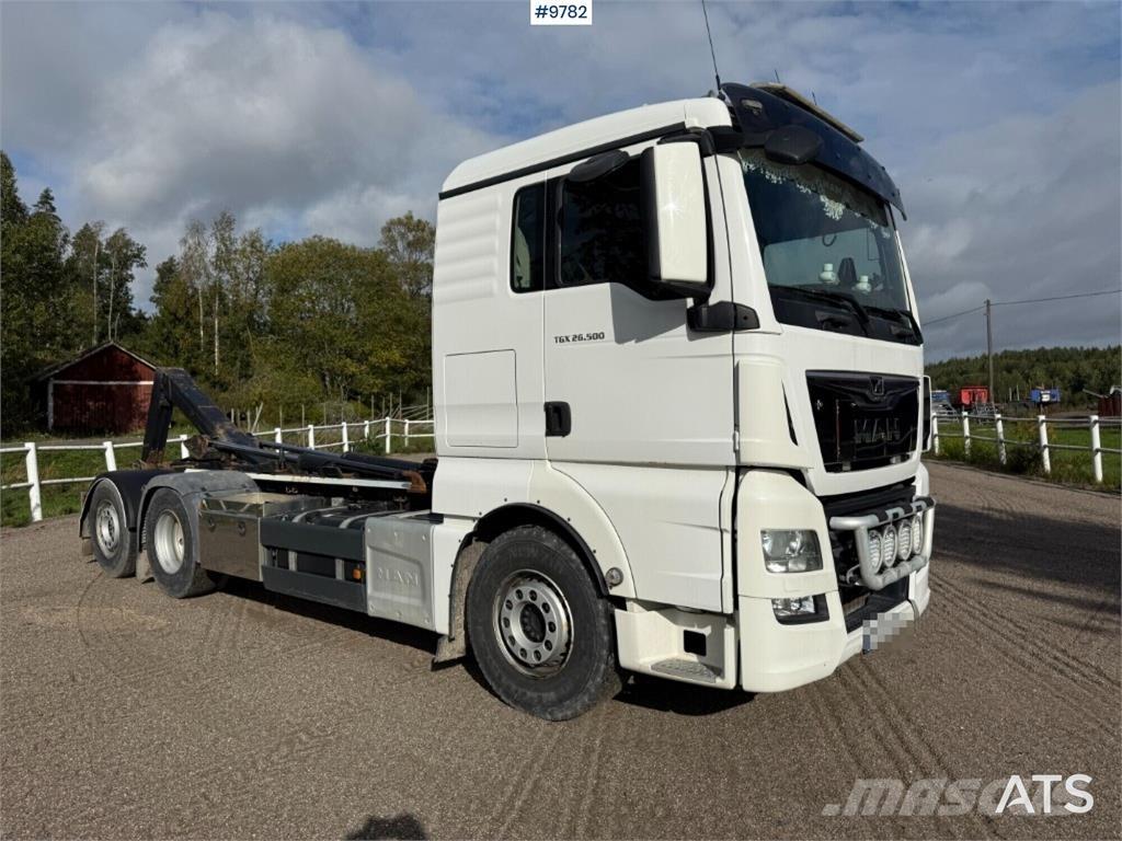 MAN TGX 26.500 6X2 Camiões Ampliroll
