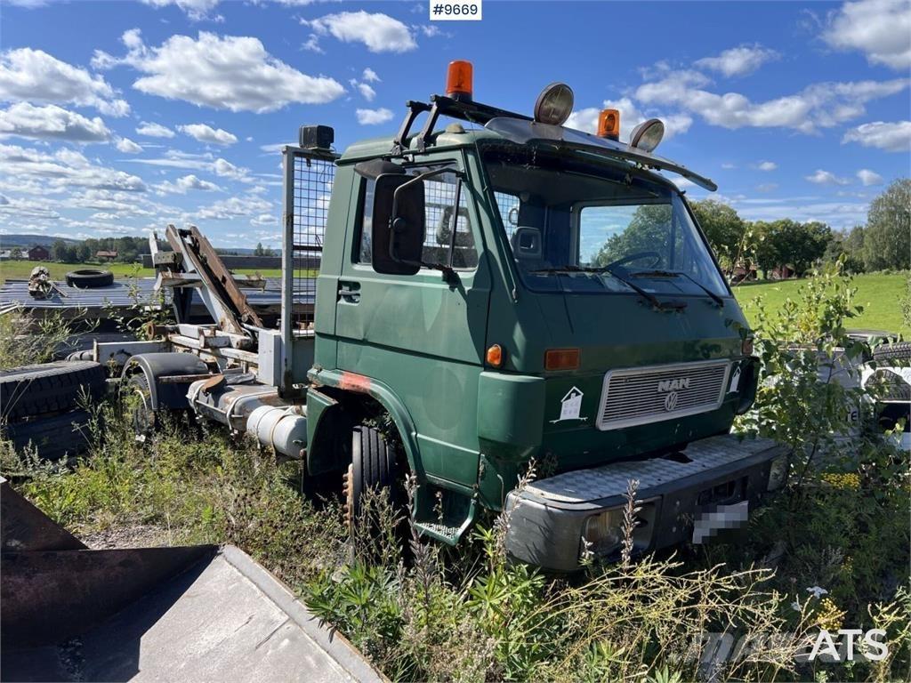 MAN VW 8,150 F Camiões Ampliroll