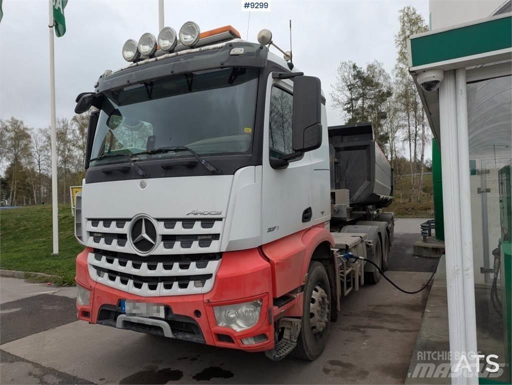 Mercedes-Benz Arocs Tractores (camiões)