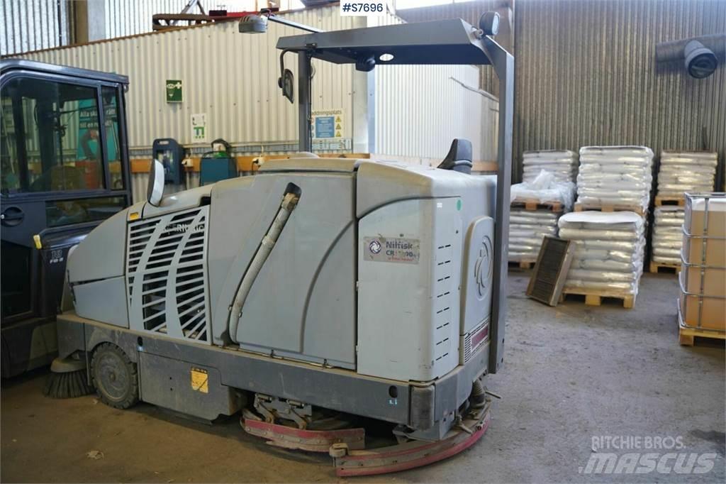 Nilfisk CR1200 Camiões varredores