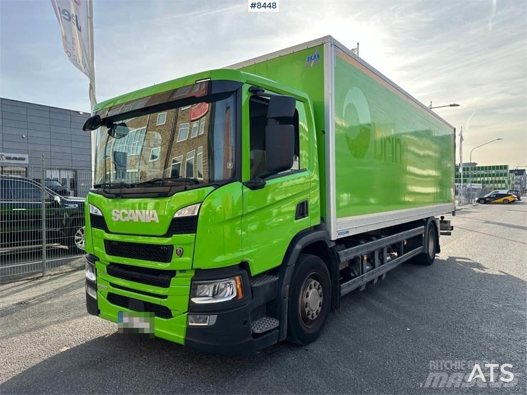 Scania P280B4X2NB Camiões de caixa fechada