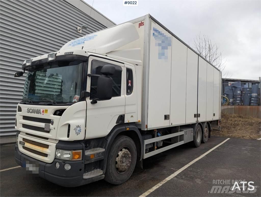 Scania P320 Camiões de caixa fechada
