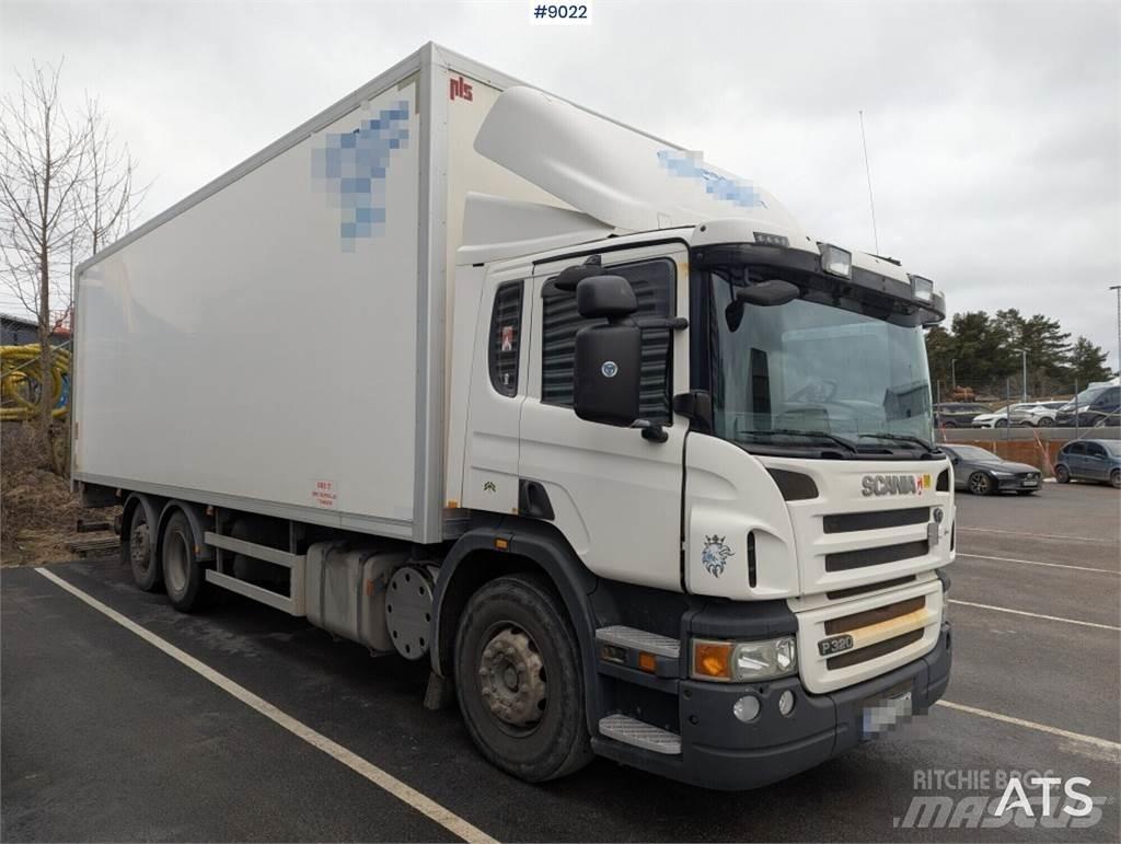Scania P320 Camiões de caixa fechada