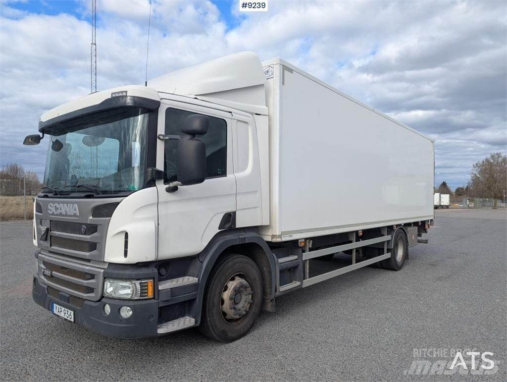 Scania P320 Camiões de caixa fechada