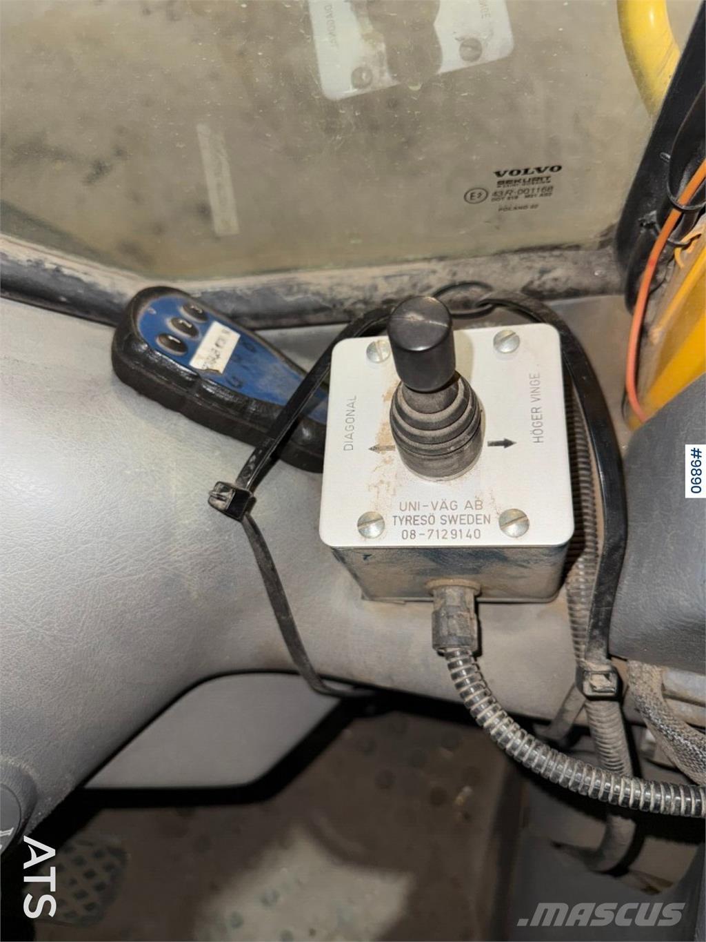 Uni-väg UV-280 Arados