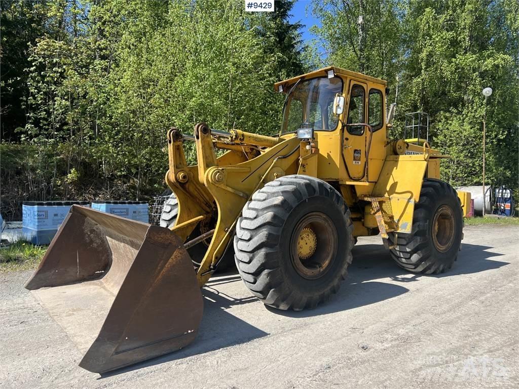 Volvo BM LM1240 Dozers Tratores rodas