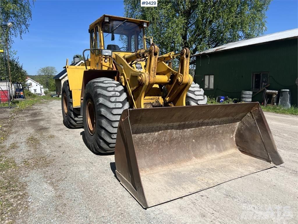 Volvo BM LM1240 Dozers Tratores rodas