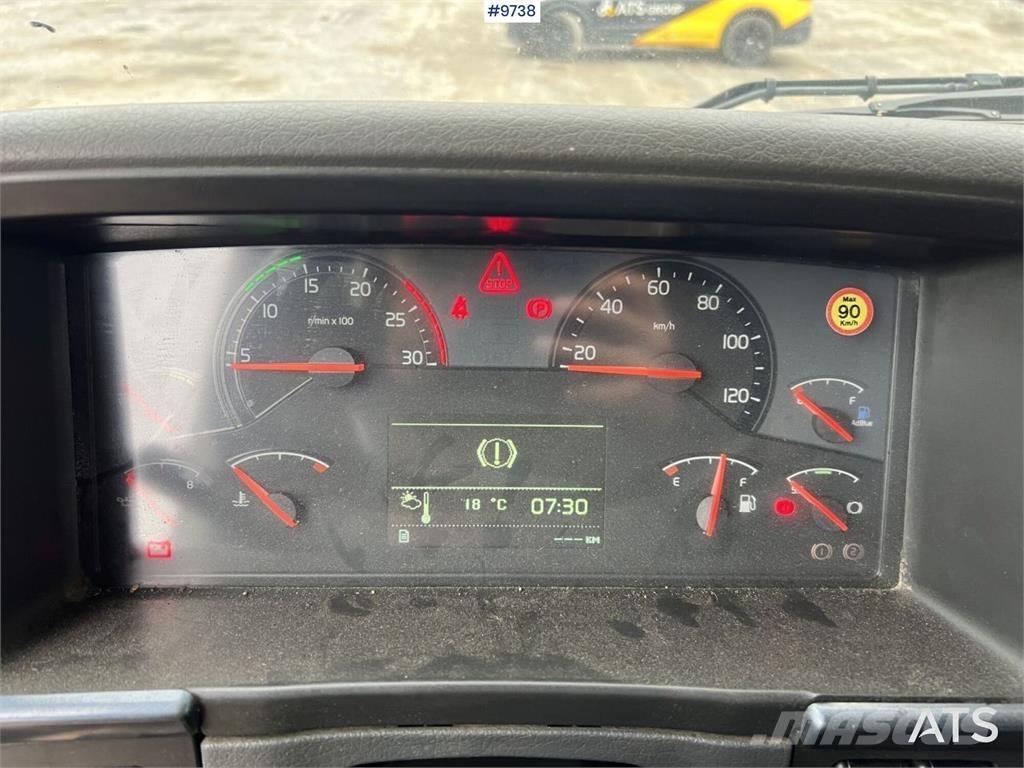 Volvo FH Camiões Ampliroll