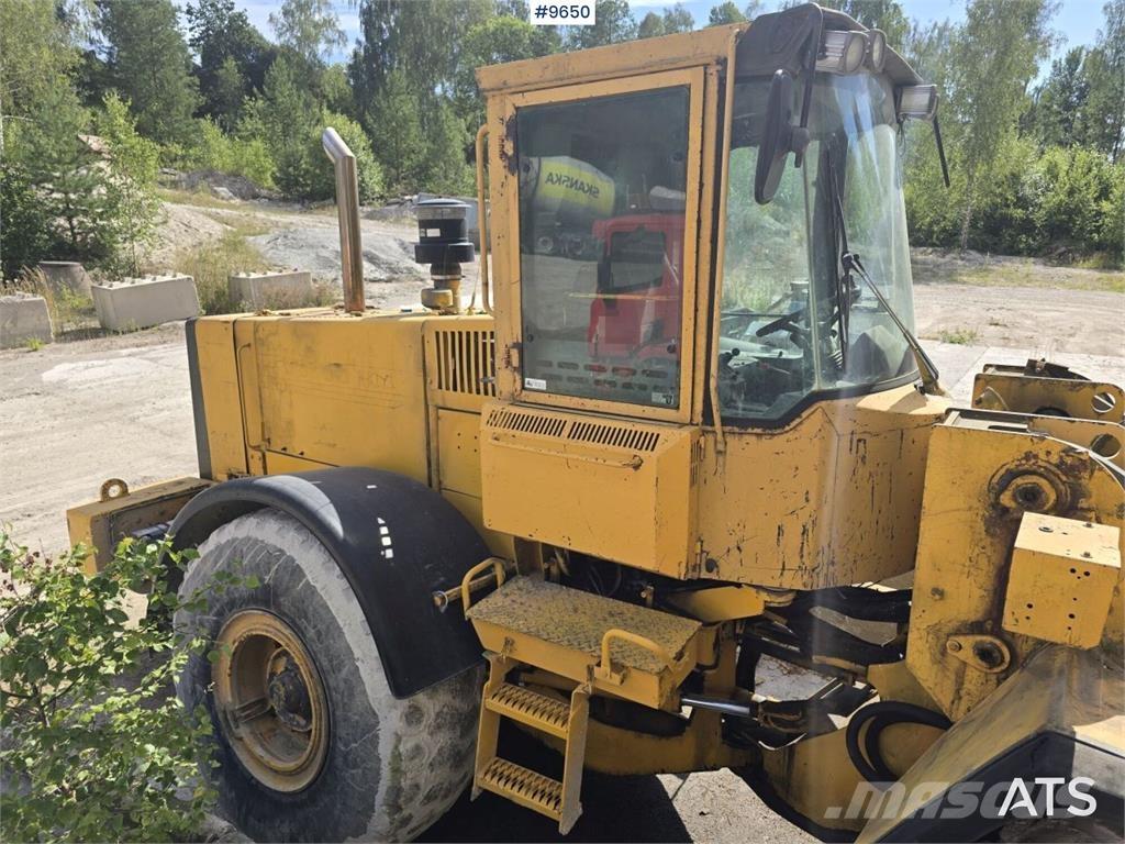 Volvo L120 Dozers Tratores rodas
