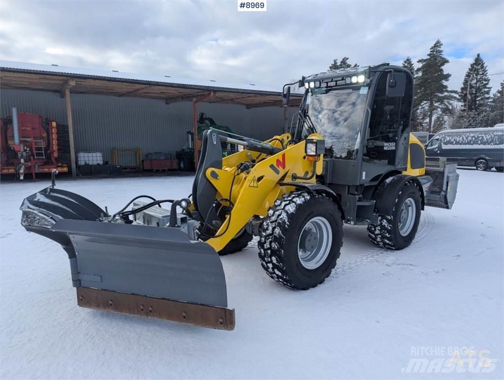 Wacker Neuson WL52 Dozers Tratores rodas