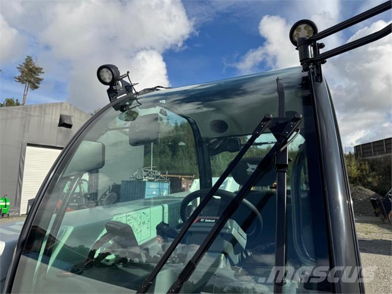 Bobcat PF4 Manipuladores telescópicos